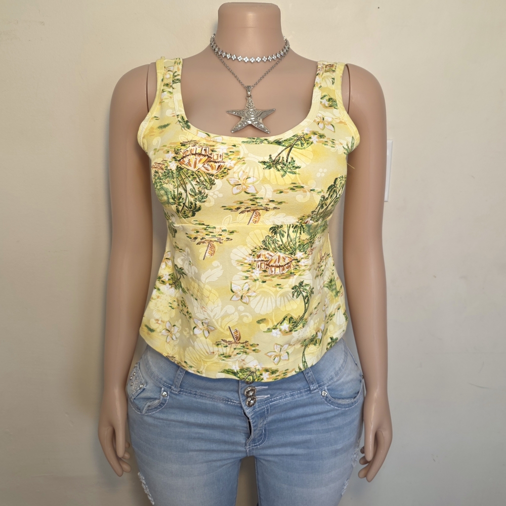 ☆Wave Zone Floral Scoop Neck Tank Top - Yellow☆